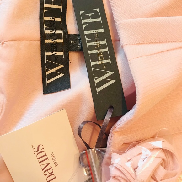 Bridal Dress - Picture 6 of 7